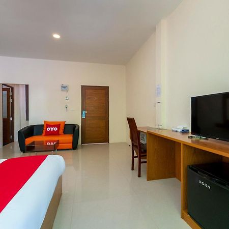 Oyo 665 Sj House Hotel Krabi town Εξωτερικό φωτογραφία