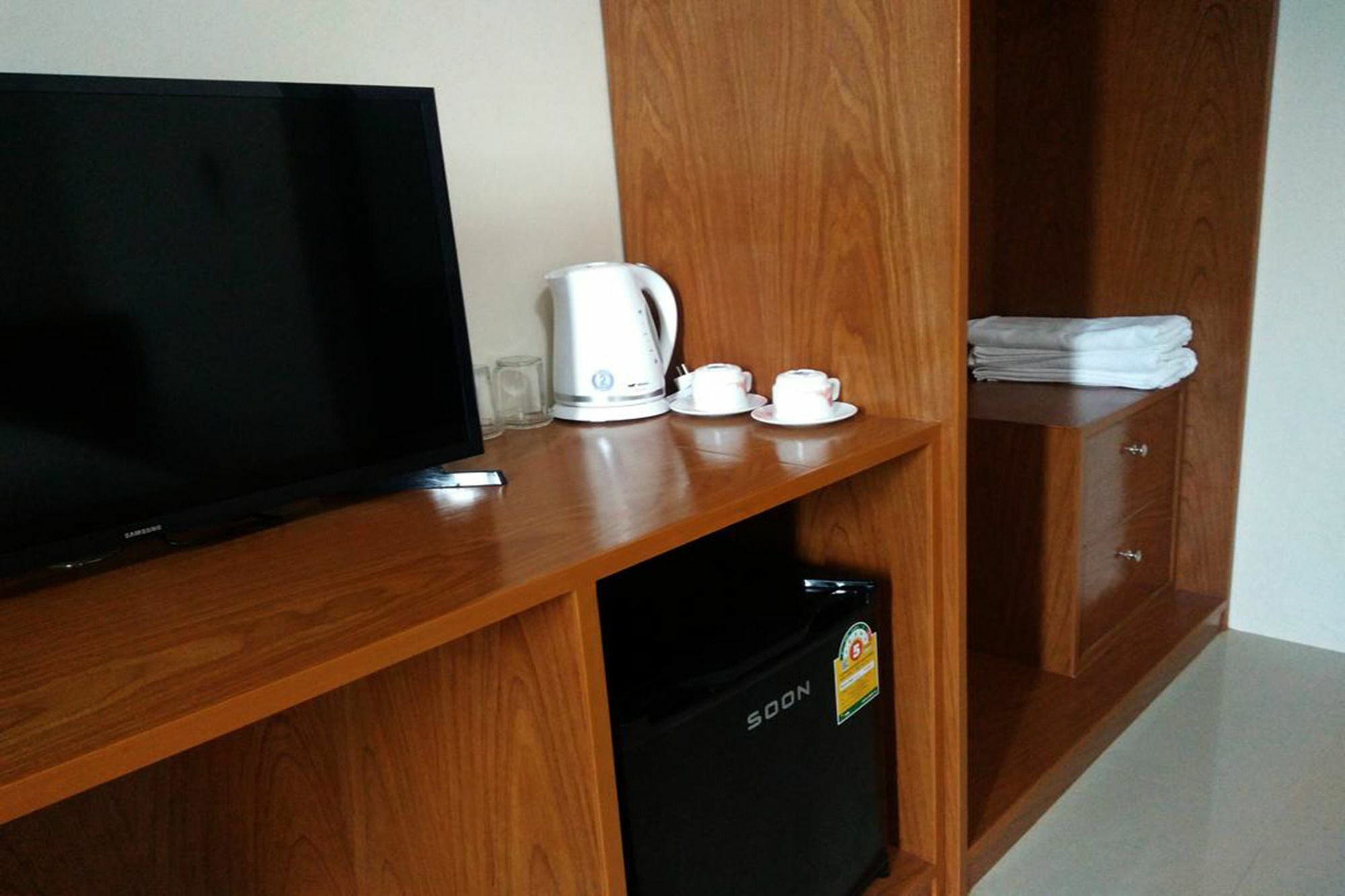 Oyo 665 Sj House Hotel Krabi town Εξωτερικό φωτογραφία